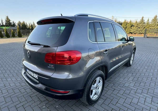 Volkswagen Tiguan cena 52900 przebieg: 195000, rok produkcji 2012 z Puławy małe 379